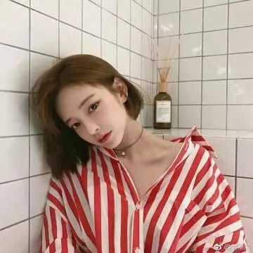 莫茜海报